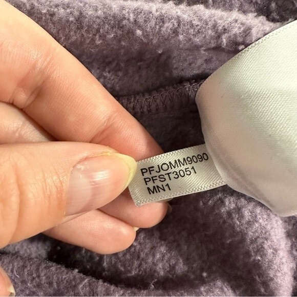 Calvin Klein Performance Purple Mock Neck Sweatshirt Size Large - Picture 13 of 13